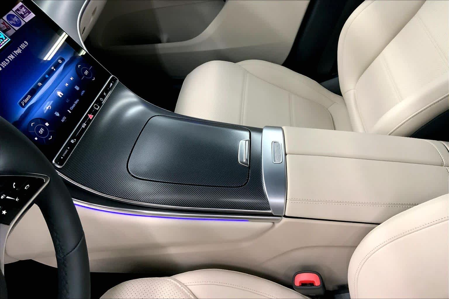 2026 Mercedes-Benz GLC 300 SUV