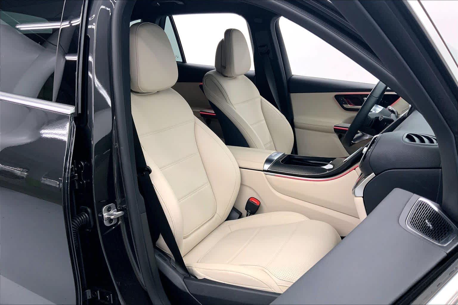 2026 Mercedes-Benz GLC 300 SUV