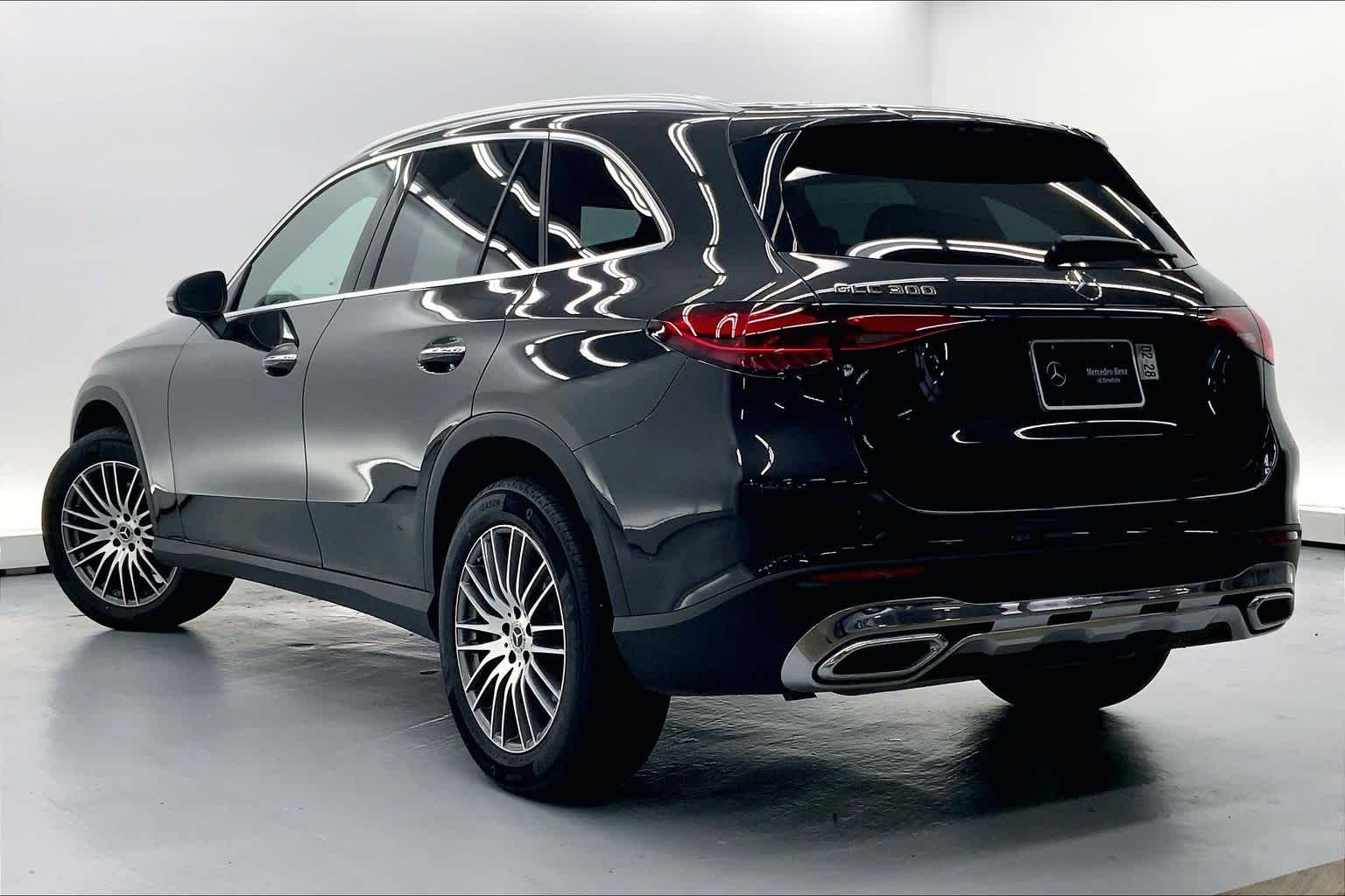 2026 Mercedes-Benz GLC 300 SUV