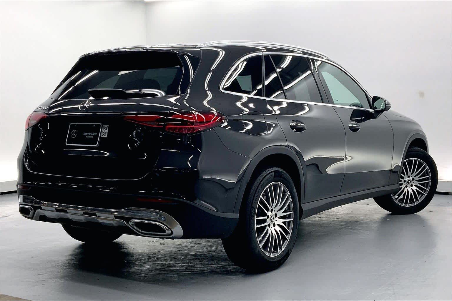 2026 Mercedes-Benz GLC 300 SUV