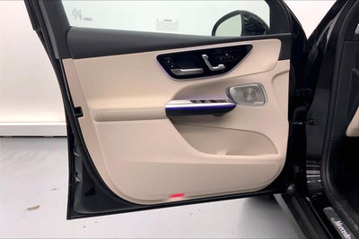 2026 Mercedes-Benz GLC 300 SUV