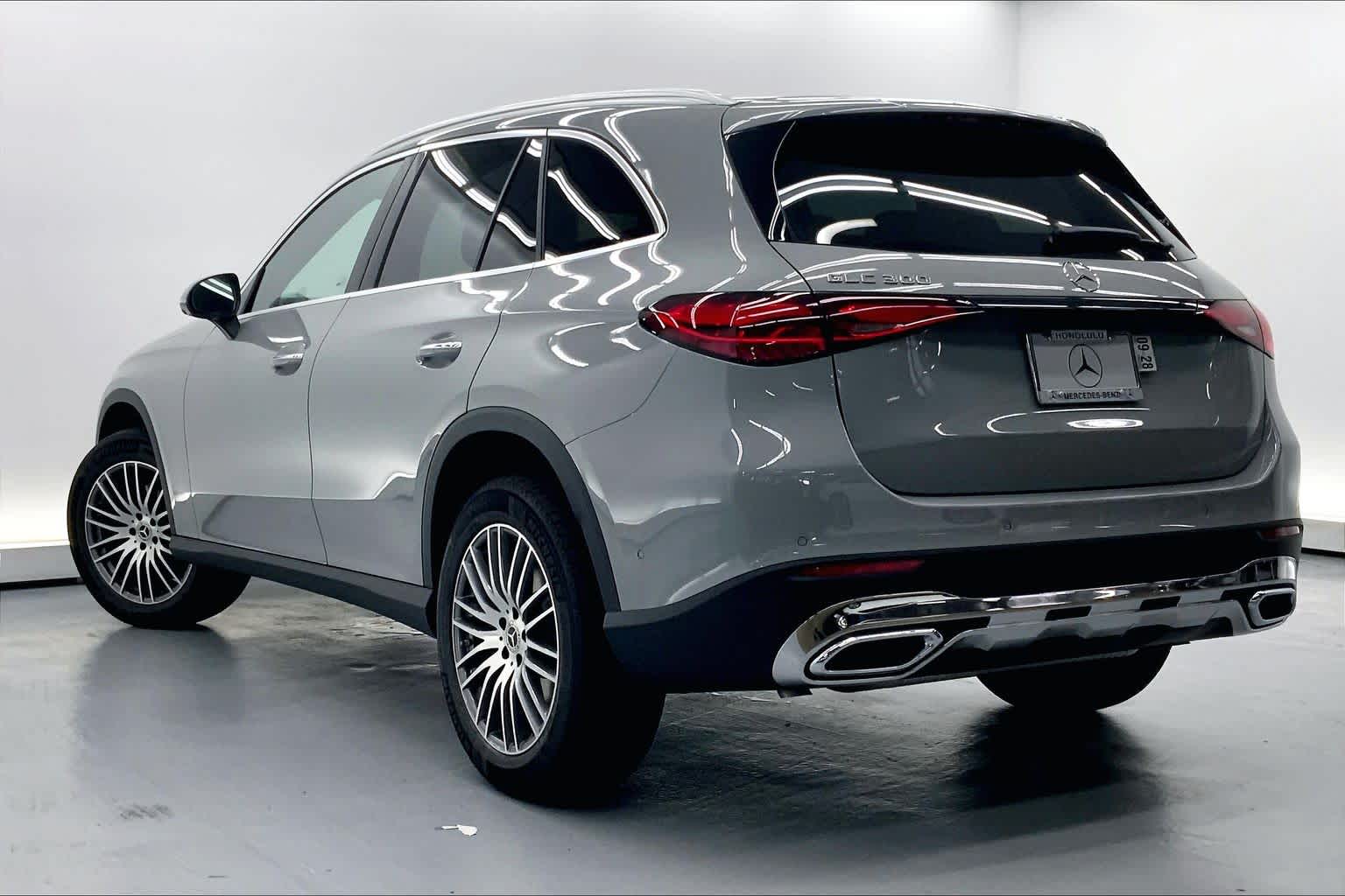 2027 Mercedes-Benz GLC 300 SUV