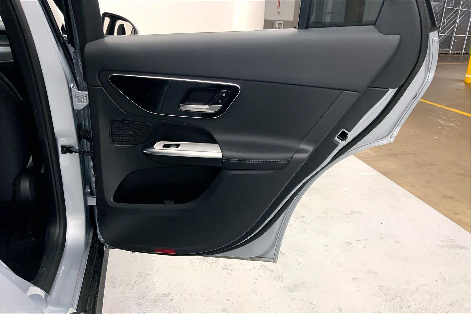 2026 Mercedes-Benz GLC 300 SUV