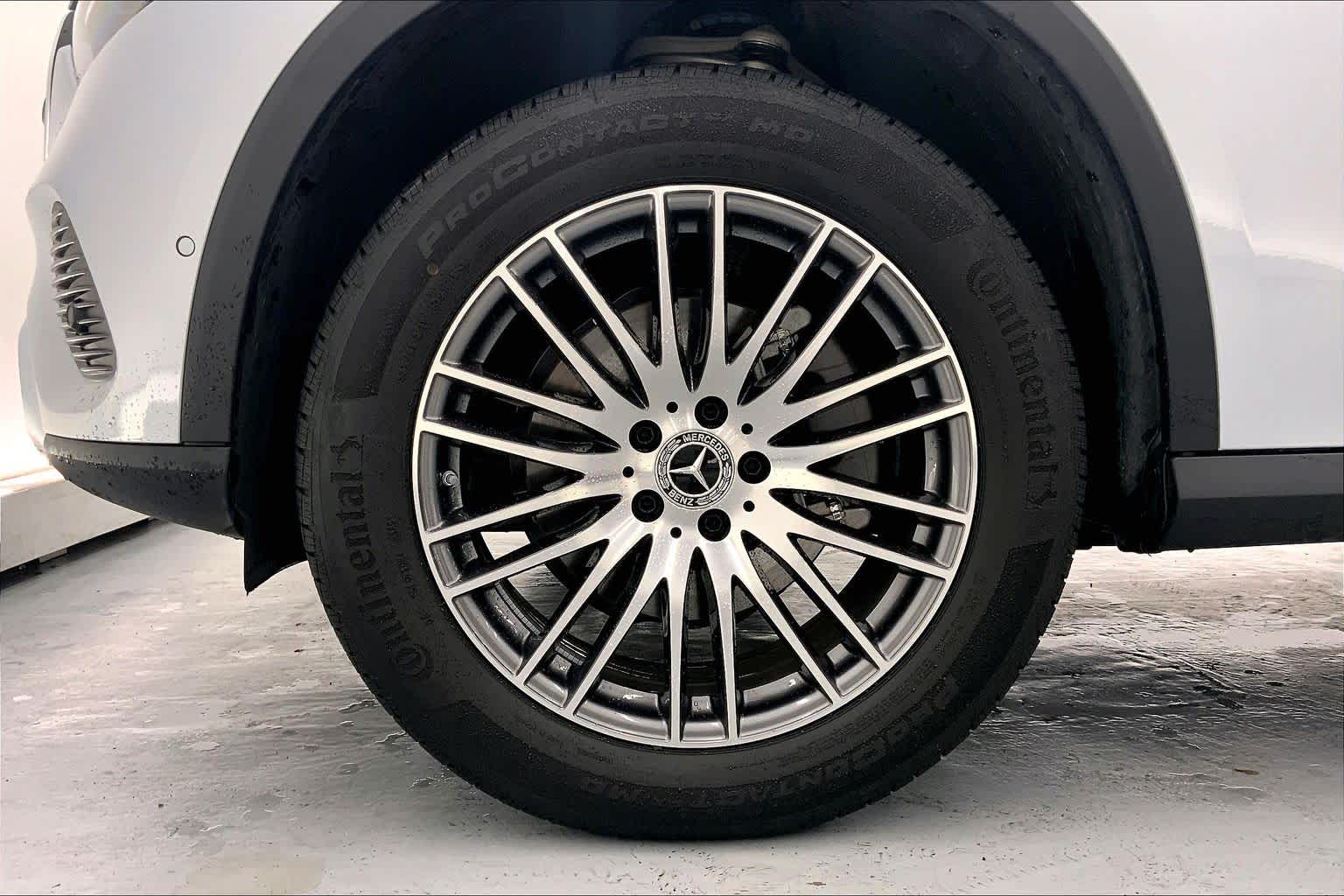 2026 Mercedes-Benz GLC 300 SUV