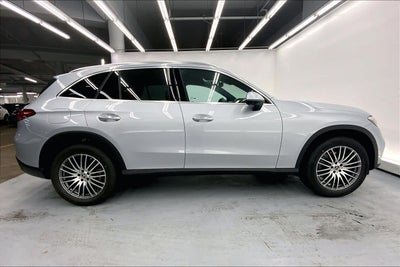 2026 Mercedes-Benz GLC 300 SUV