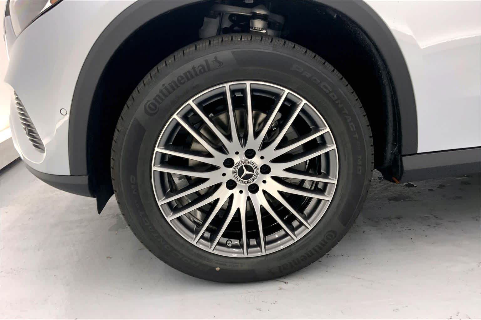 2026 Mercedes-Benz GLC 300 SUV