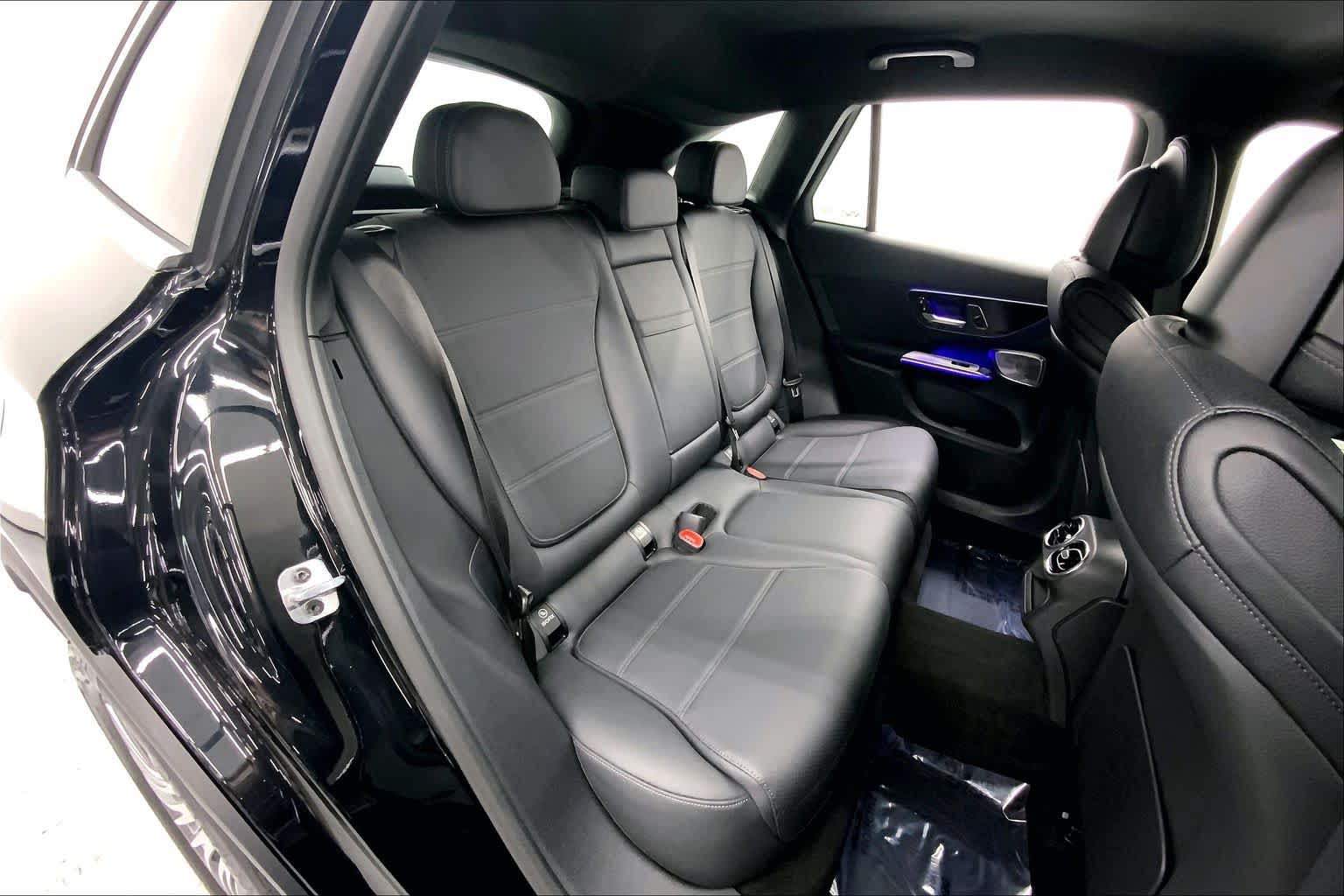 2026 Mercedes-Benz GLC 300 SUV