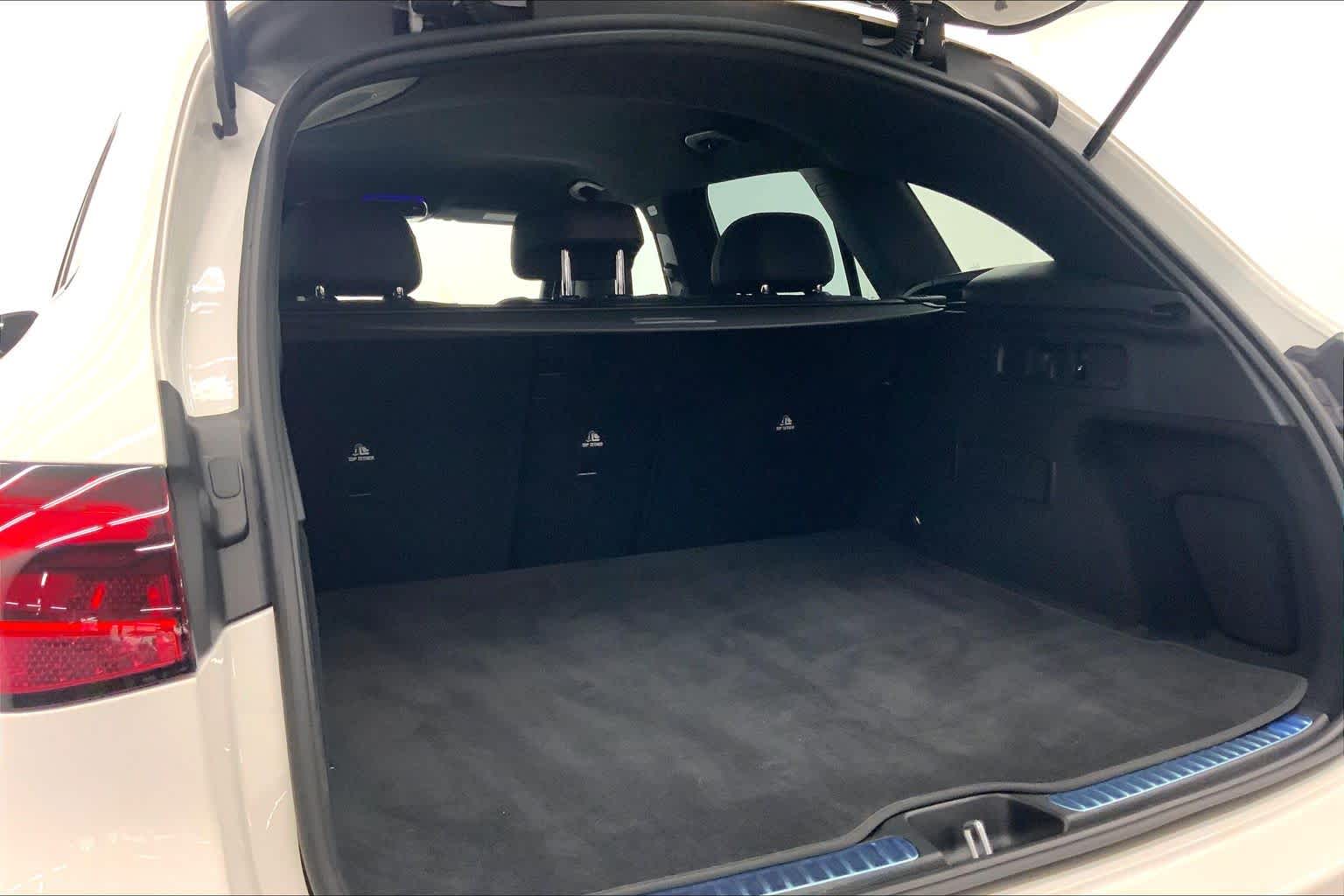 2026 Mercedes-Benz GLC 300 SUV