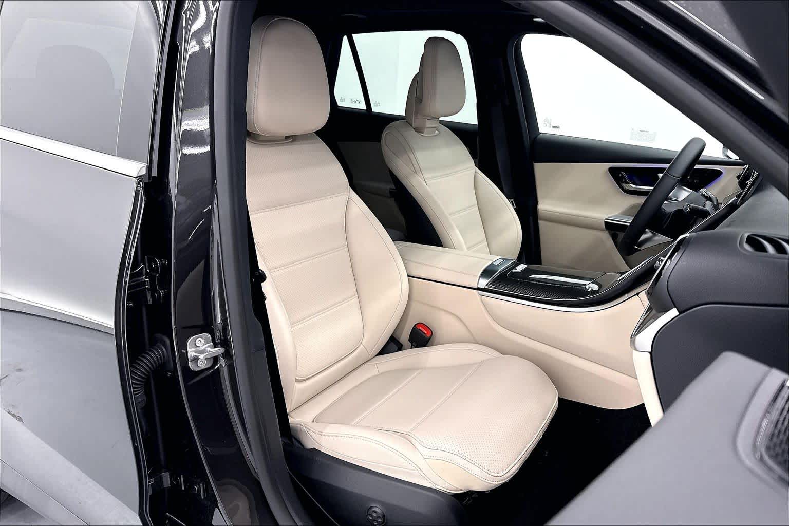 2027 Mercedes-Benz GLC 300 SUV