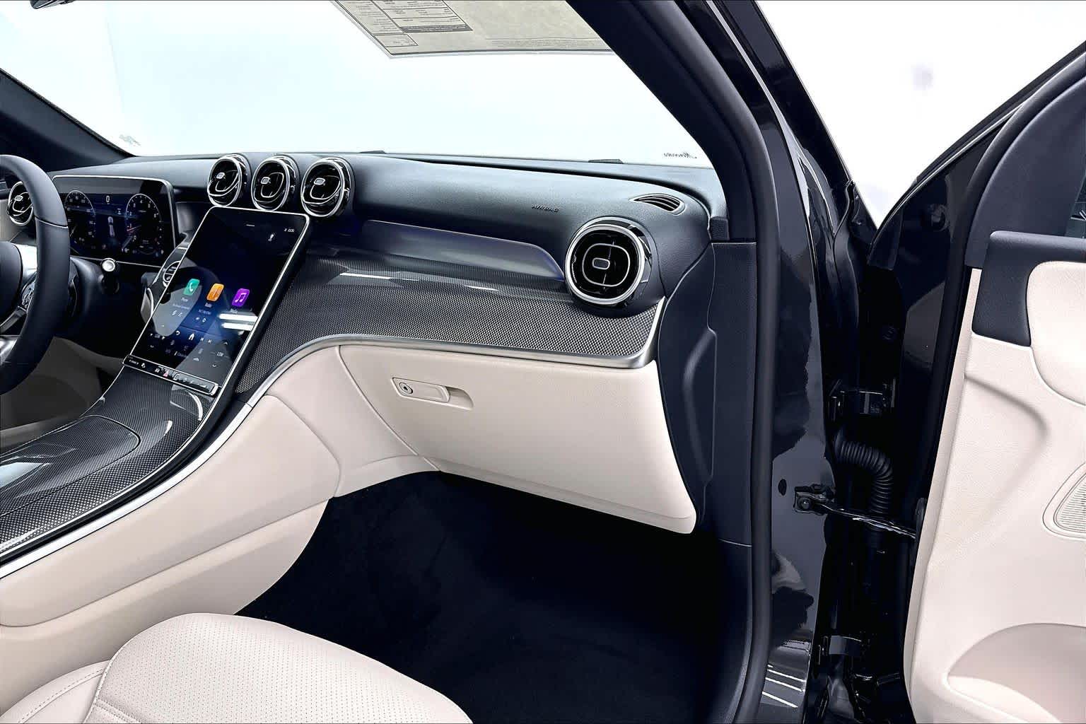 2027 Mercedes-Benz GLC 300 SUV