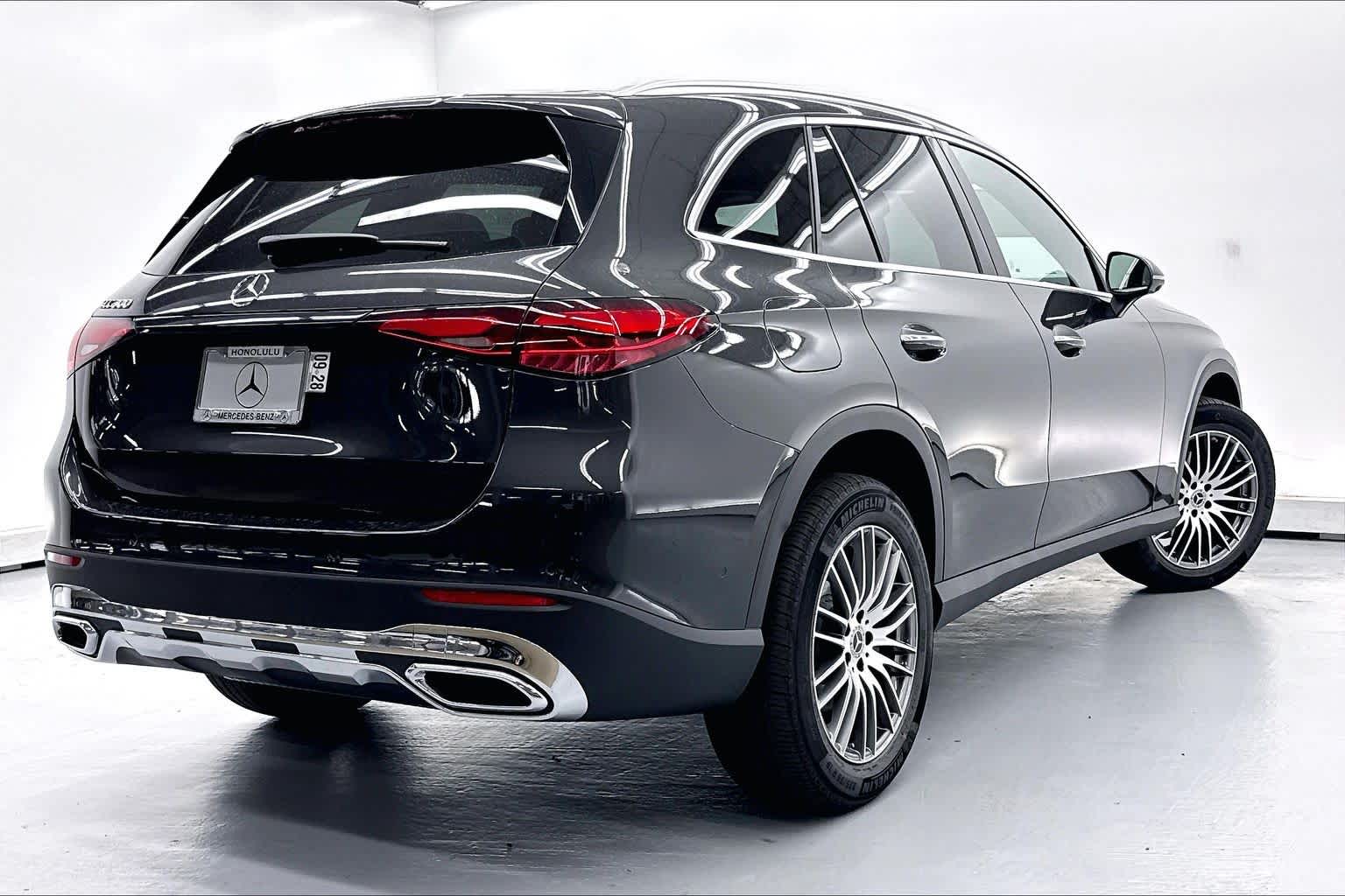 2027 Mercedes-Benz GLC 300 SUV