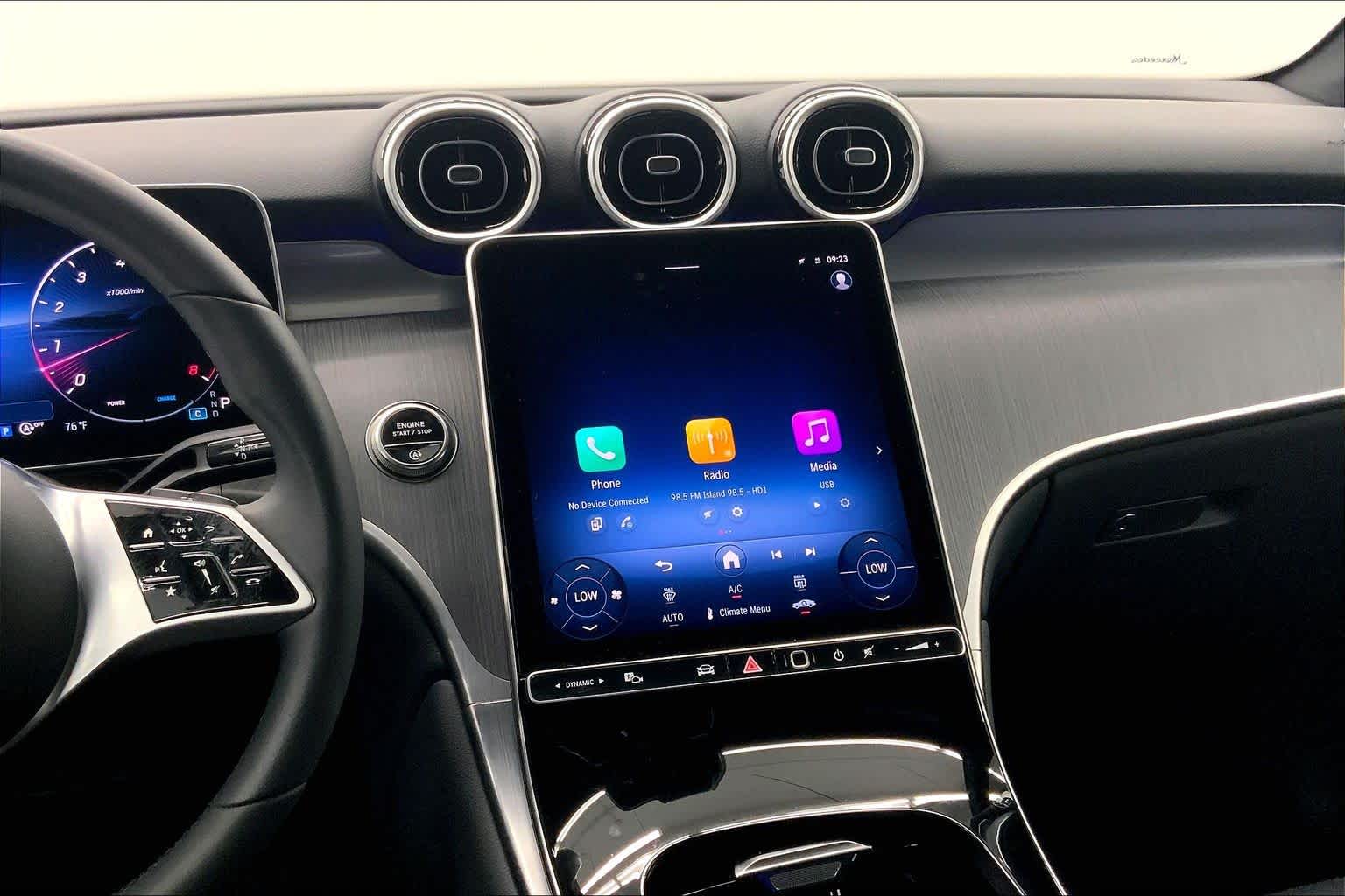 2025 Mercedes-Benz GLC GLC 300