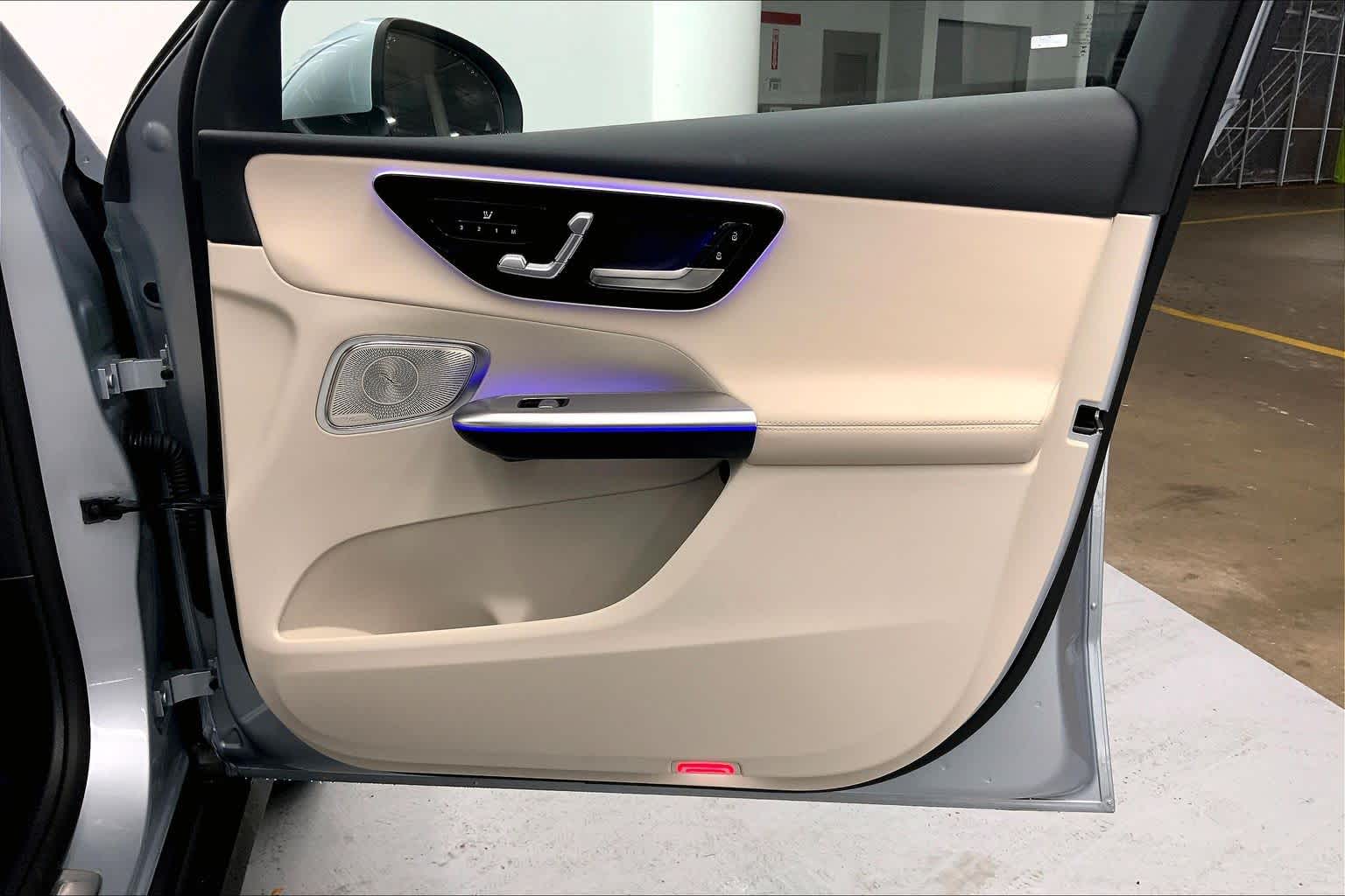 2026 Mercedes-Benz GLC 300 SUV