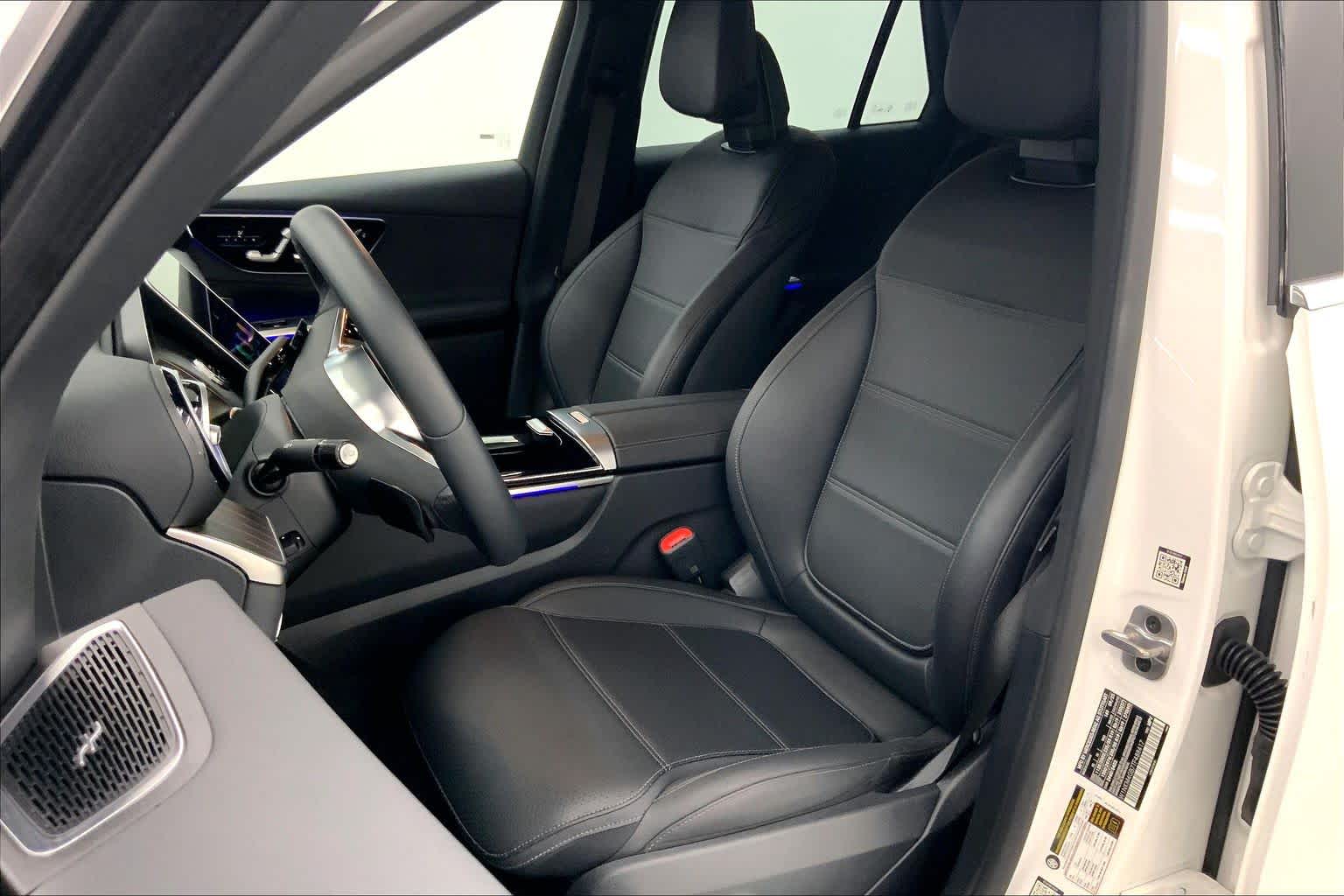 2026 Mercedes-Benz GLC 300 SUV