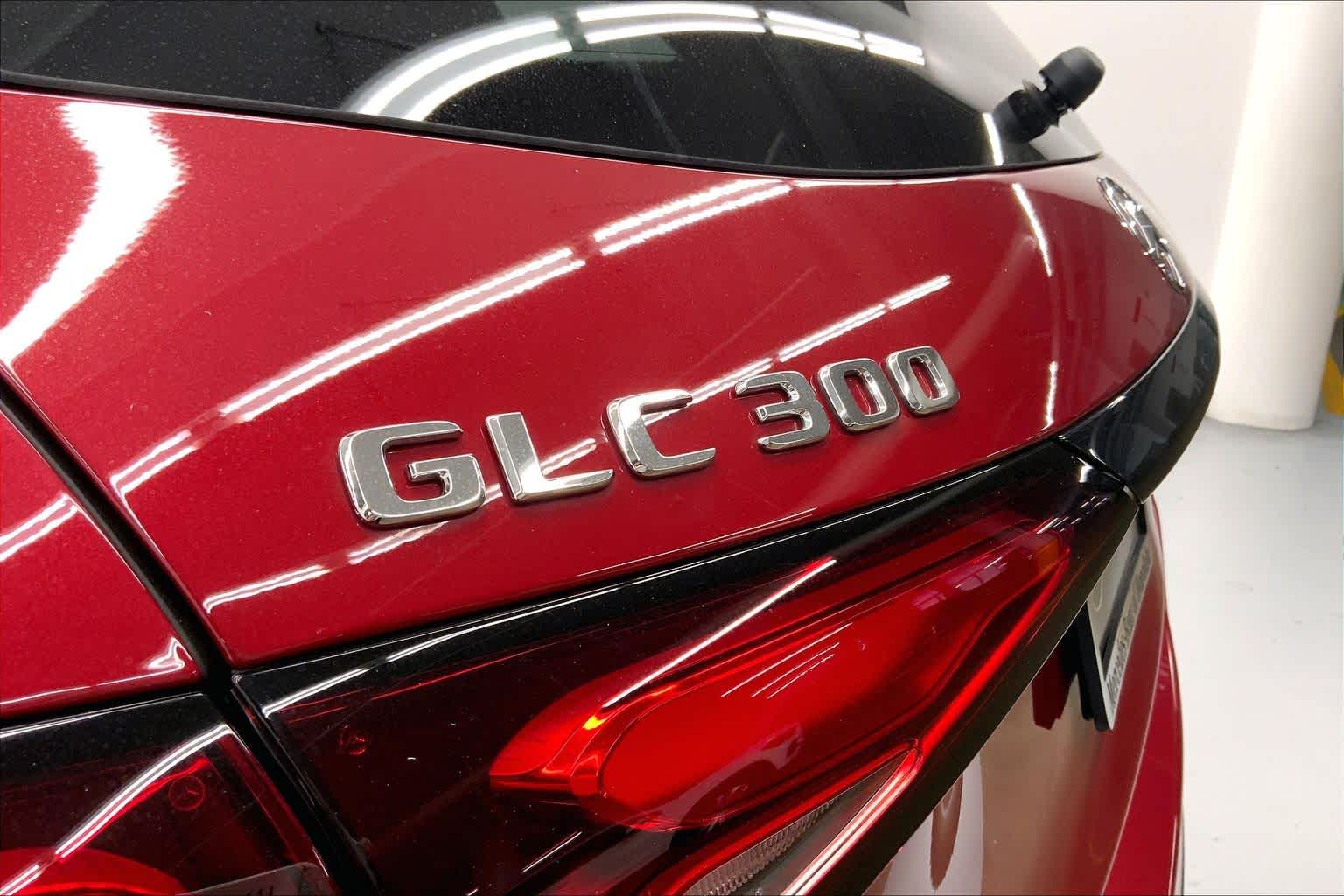 2026 Mercedes-Benz GLC 300 SUV