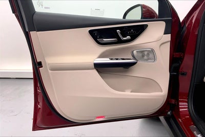 2026 Mercedes-Benz GLC 300 SUV