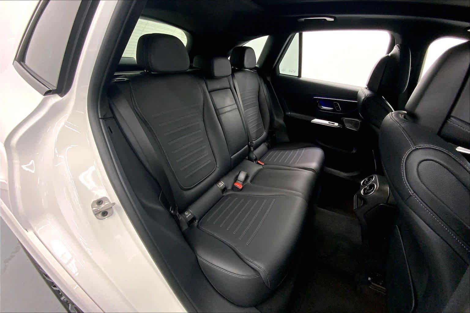 2024 Mercedes-Benz GLC 300 SUV