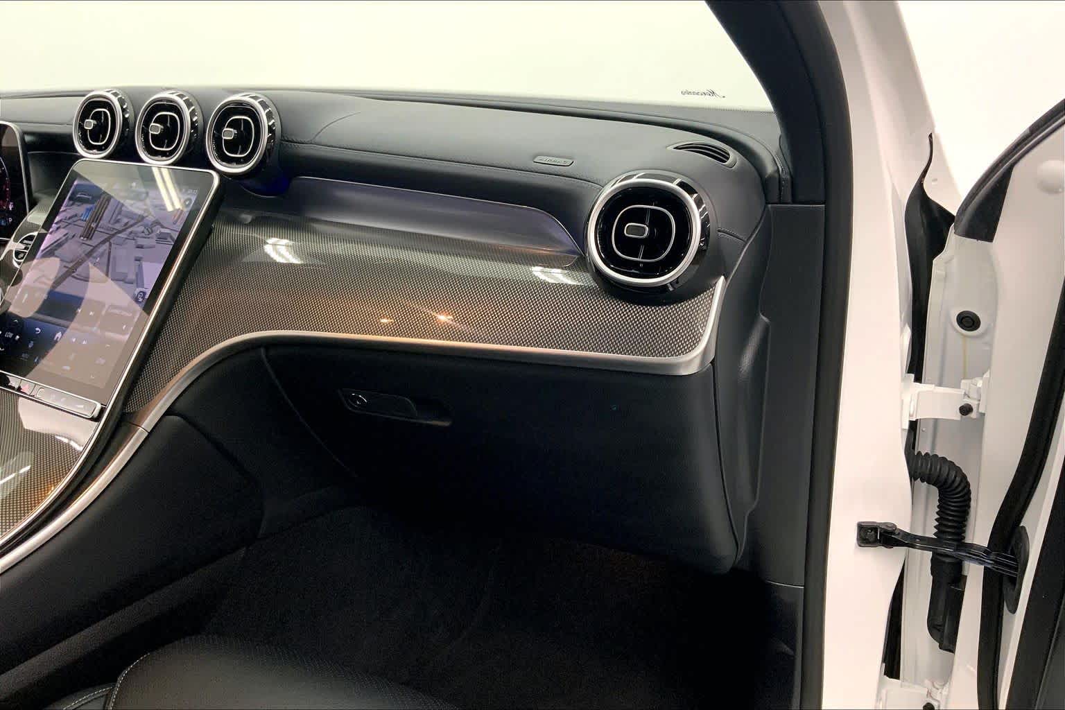 2024 Mercedes-Benz GLC 300 SUV