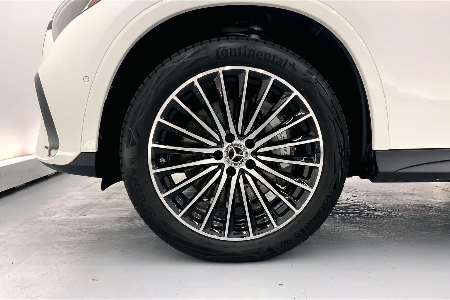 2024 Mercedes-Benz GLC 300 SUV