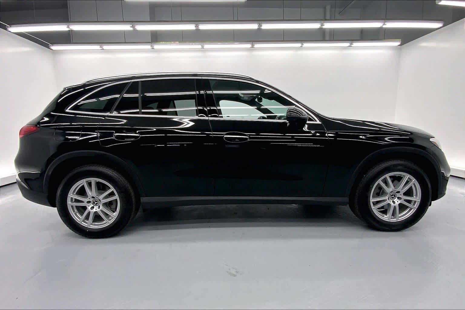 2025 Mercedes-Benz GLC GLC 300