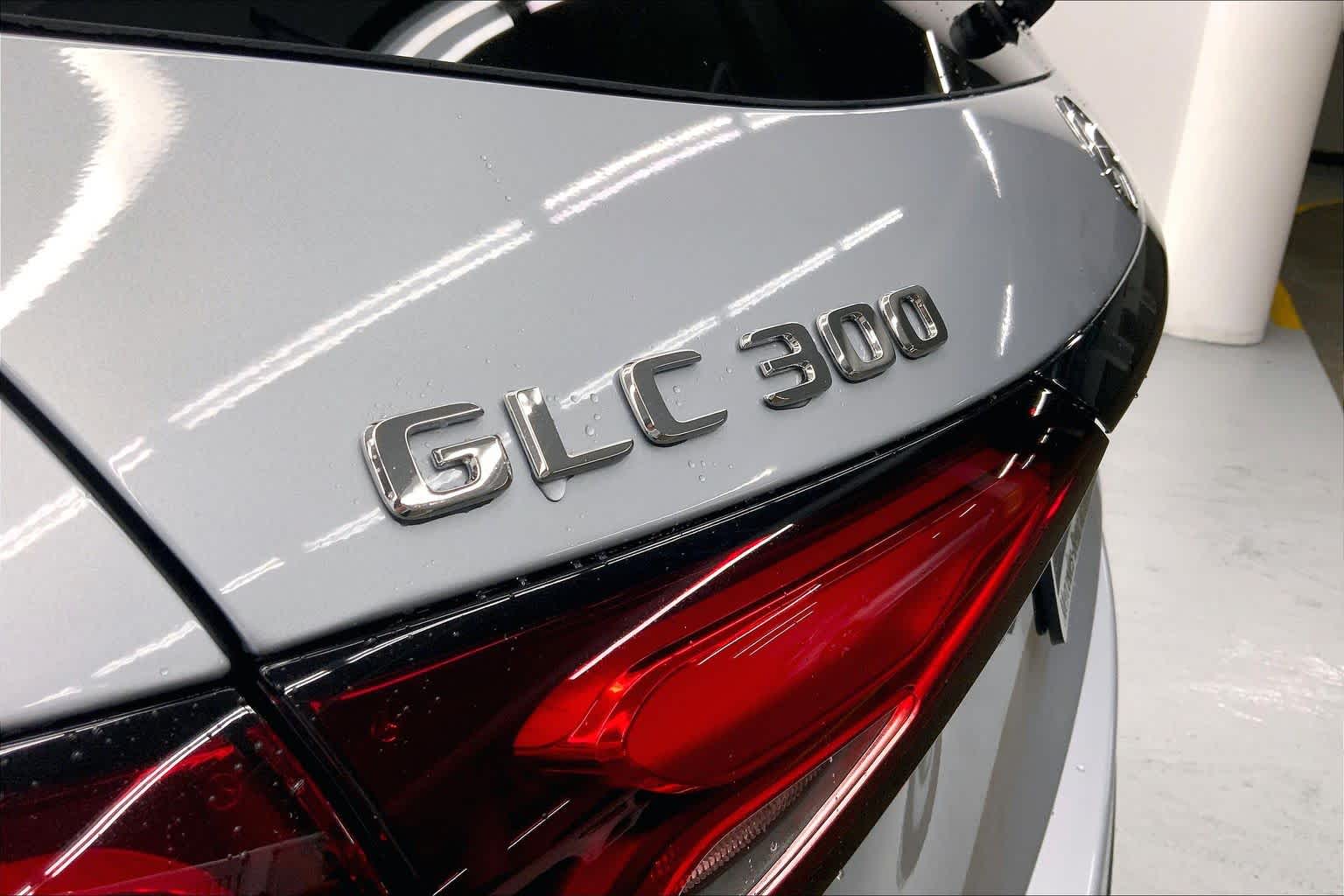 2026 Mercedes-Benz GLC 300 GLC 300