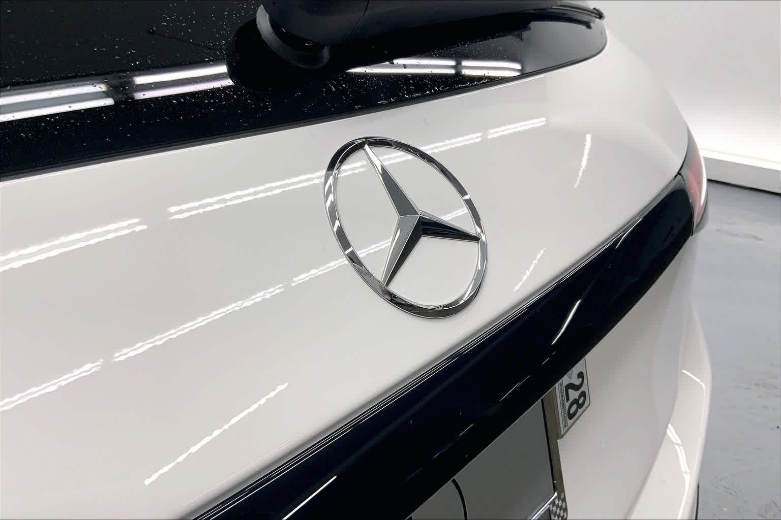 2026 Mercedes-Benz GLC 300 SUV