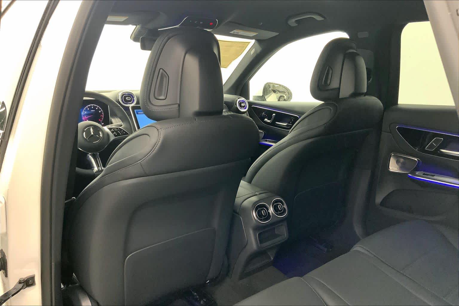 2026 Mercedes-Benz GLC 300 SUV