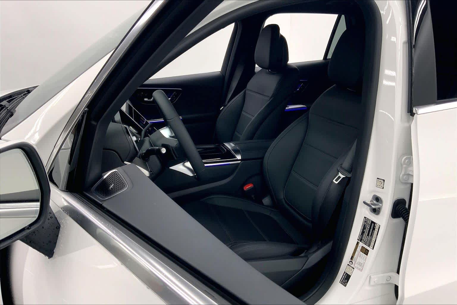 2026 Mercedes-Benz GLC 300 SUV