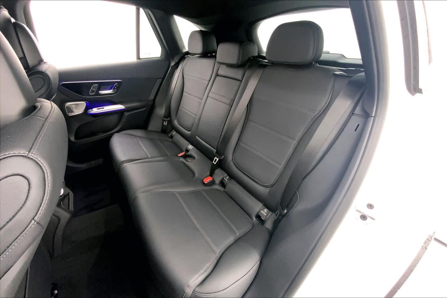 2026 Mercedes-Benz GLC 300 SUV