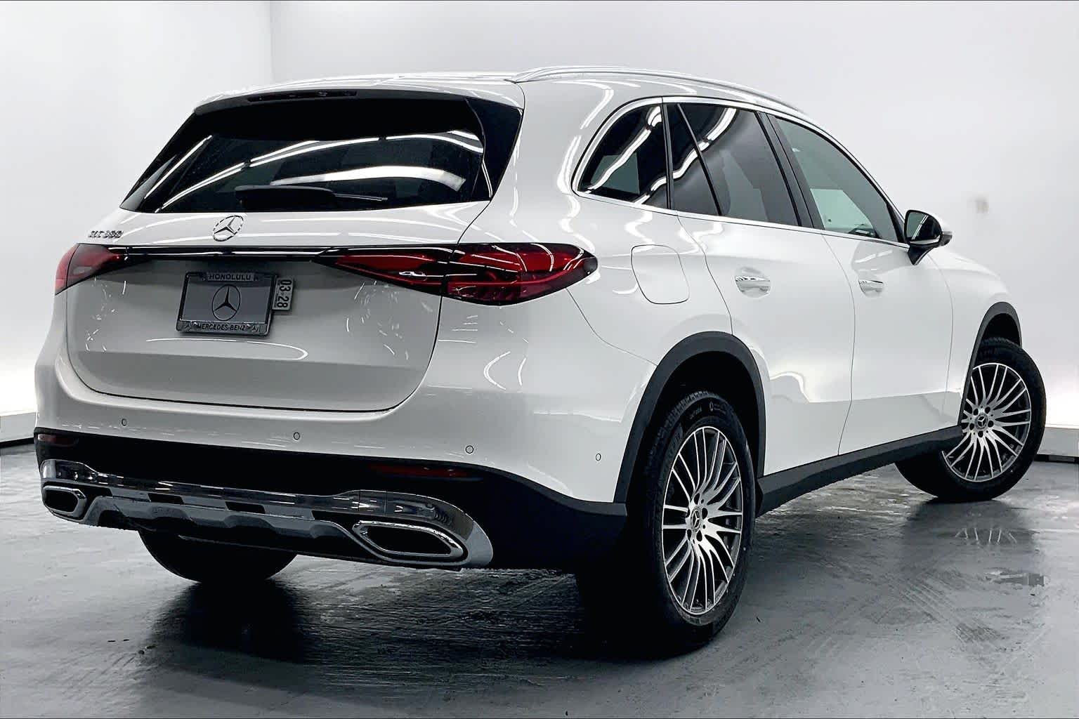 2026 Mercedes-Benz GLC 300 SUV