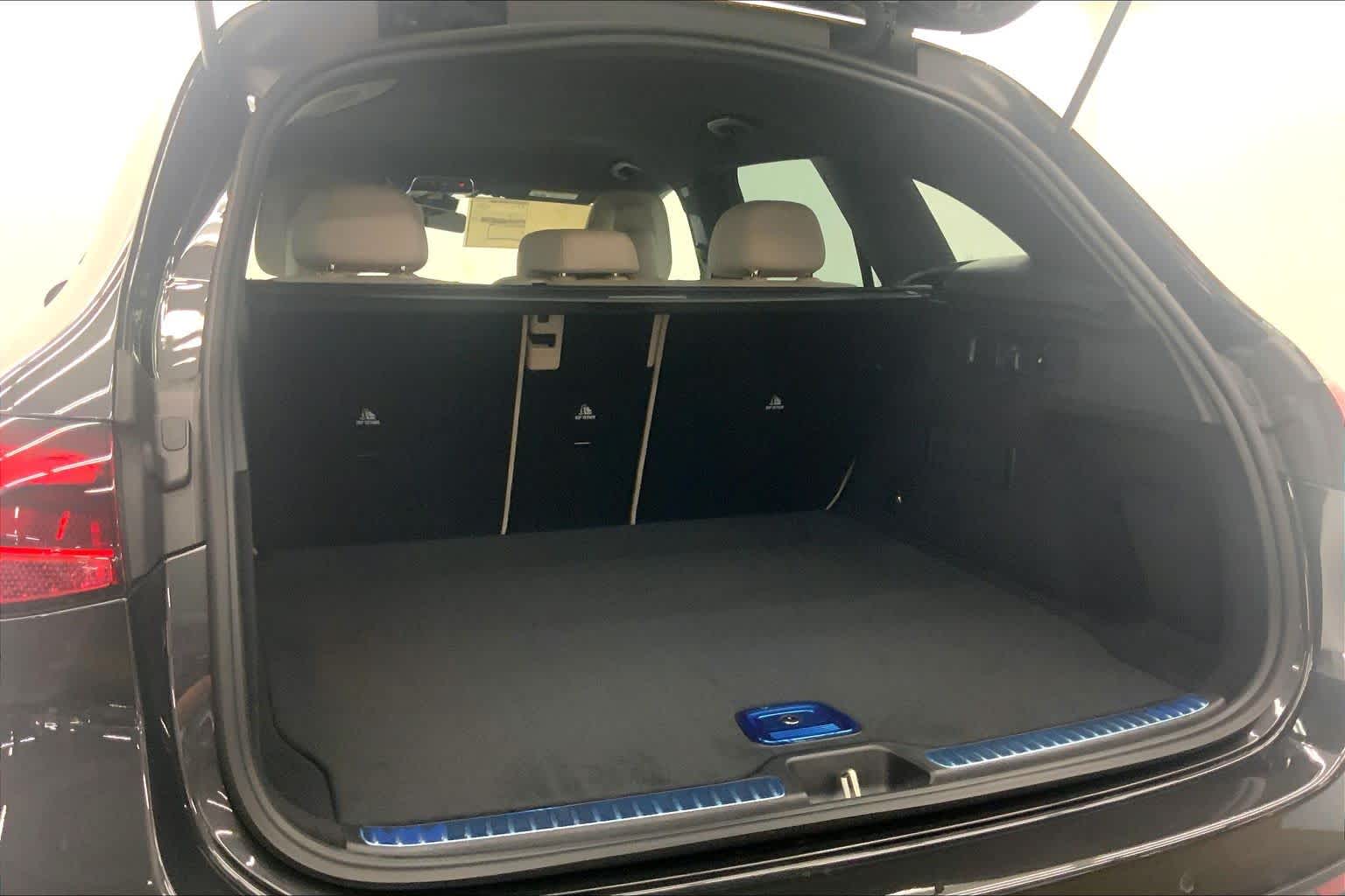 2026 Mercedes-Benz GLC 300 SUV