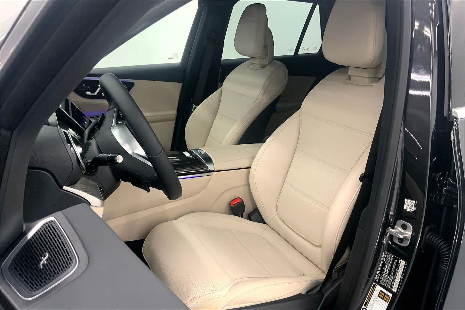 2026 Mercedes-Benz GLC 300 SUV