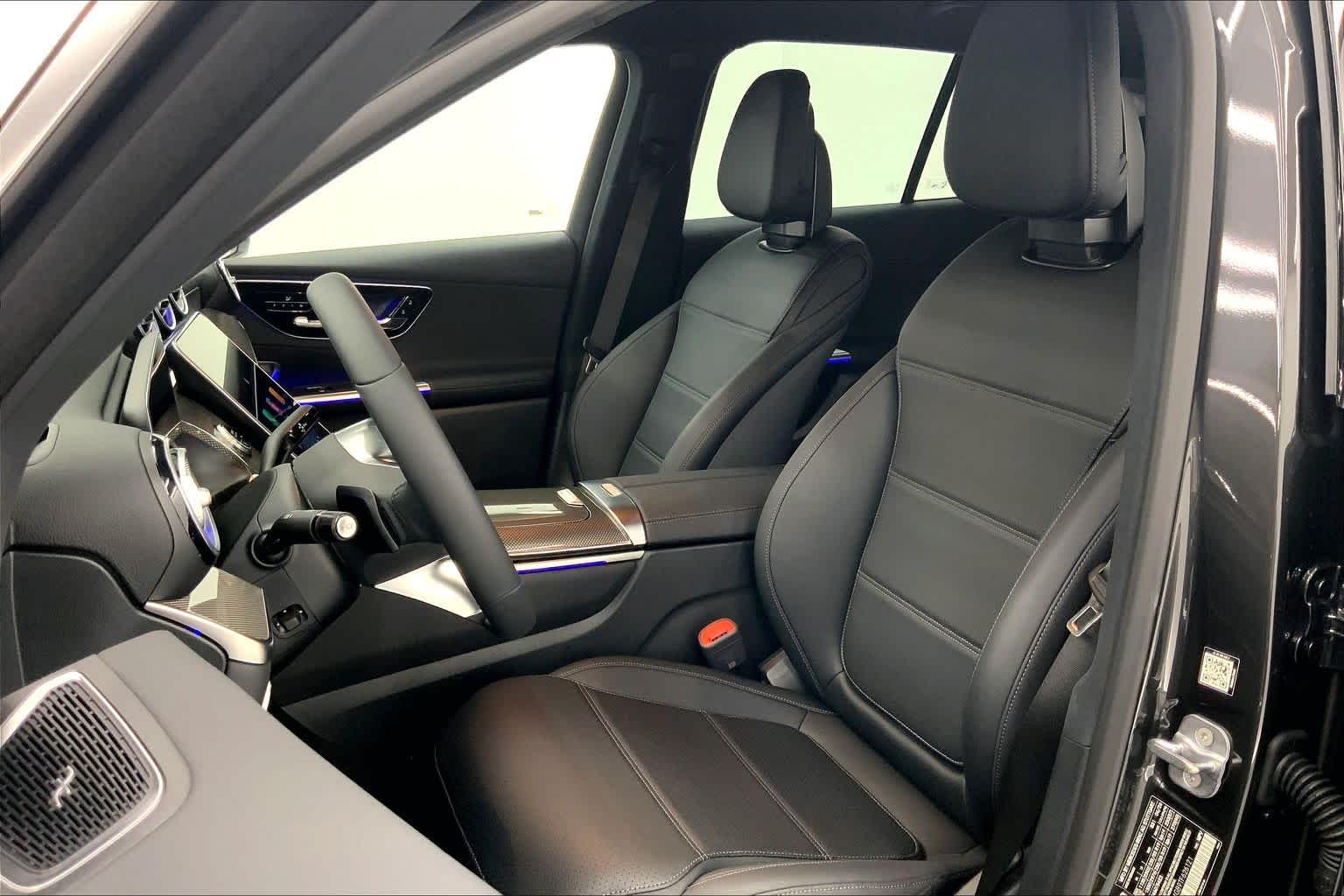 2026 Mercedes-Benz GLC 300 SUV