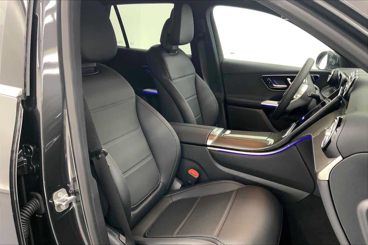 2026 Mercedes-Benz GLC 300 SUV