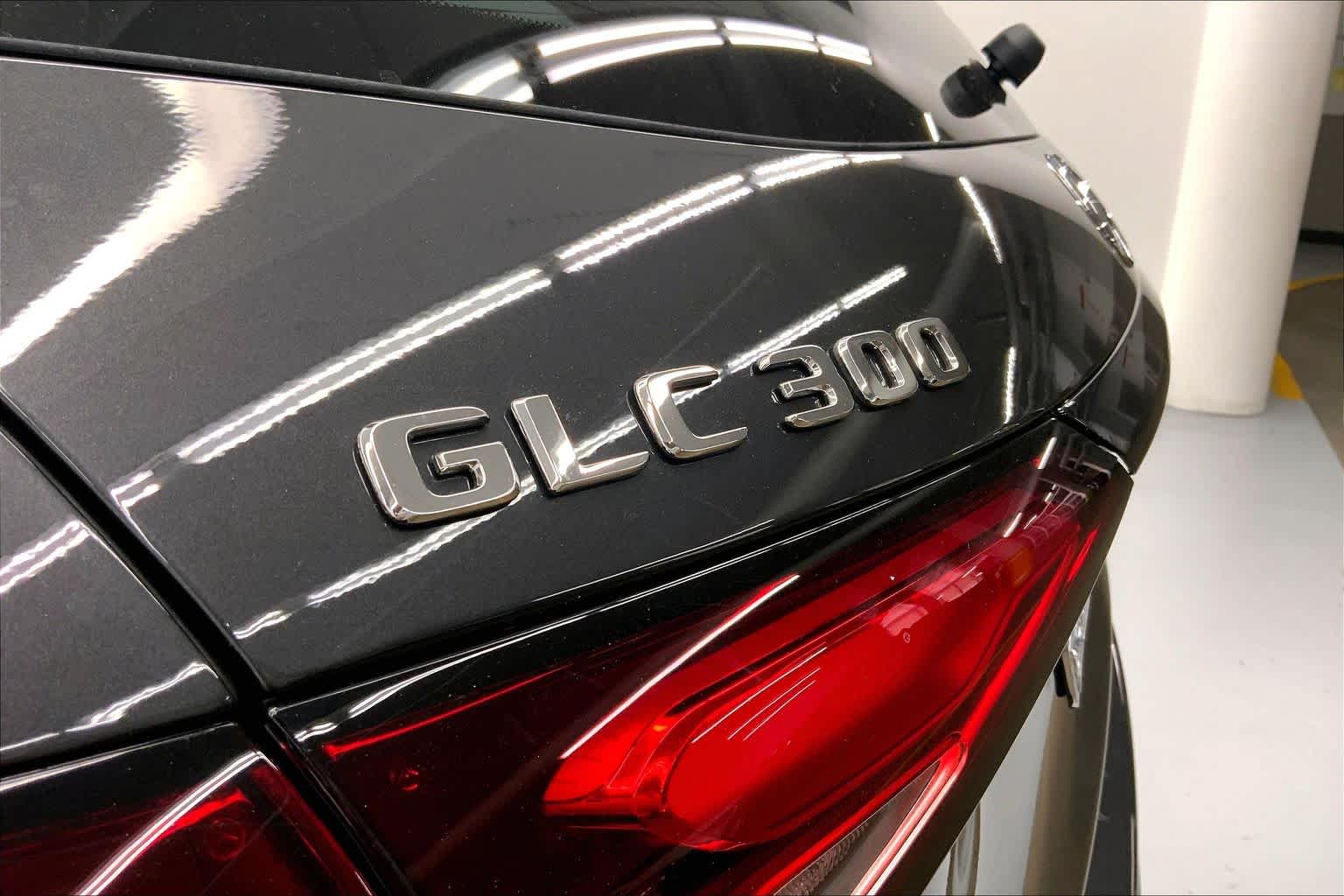 2026 Mercedes-Benz GLC 300 SUV