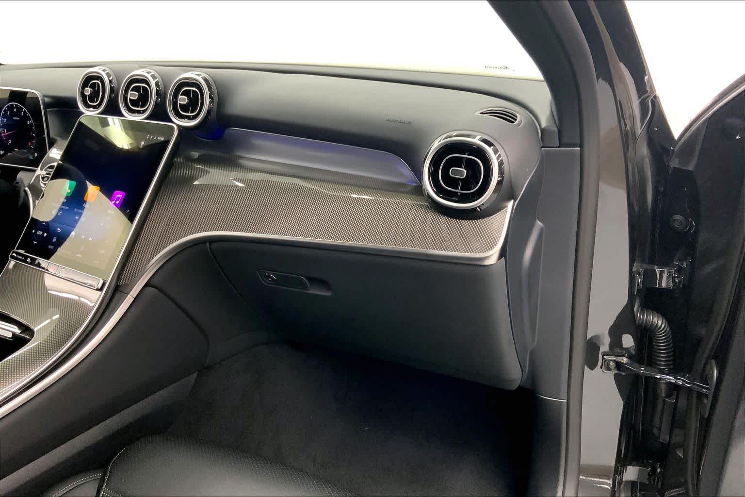 2026 Mercedes-Benz GLC 300 SUV