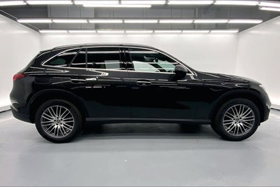 2026 Mercedes-Benz GLC 300 SUV