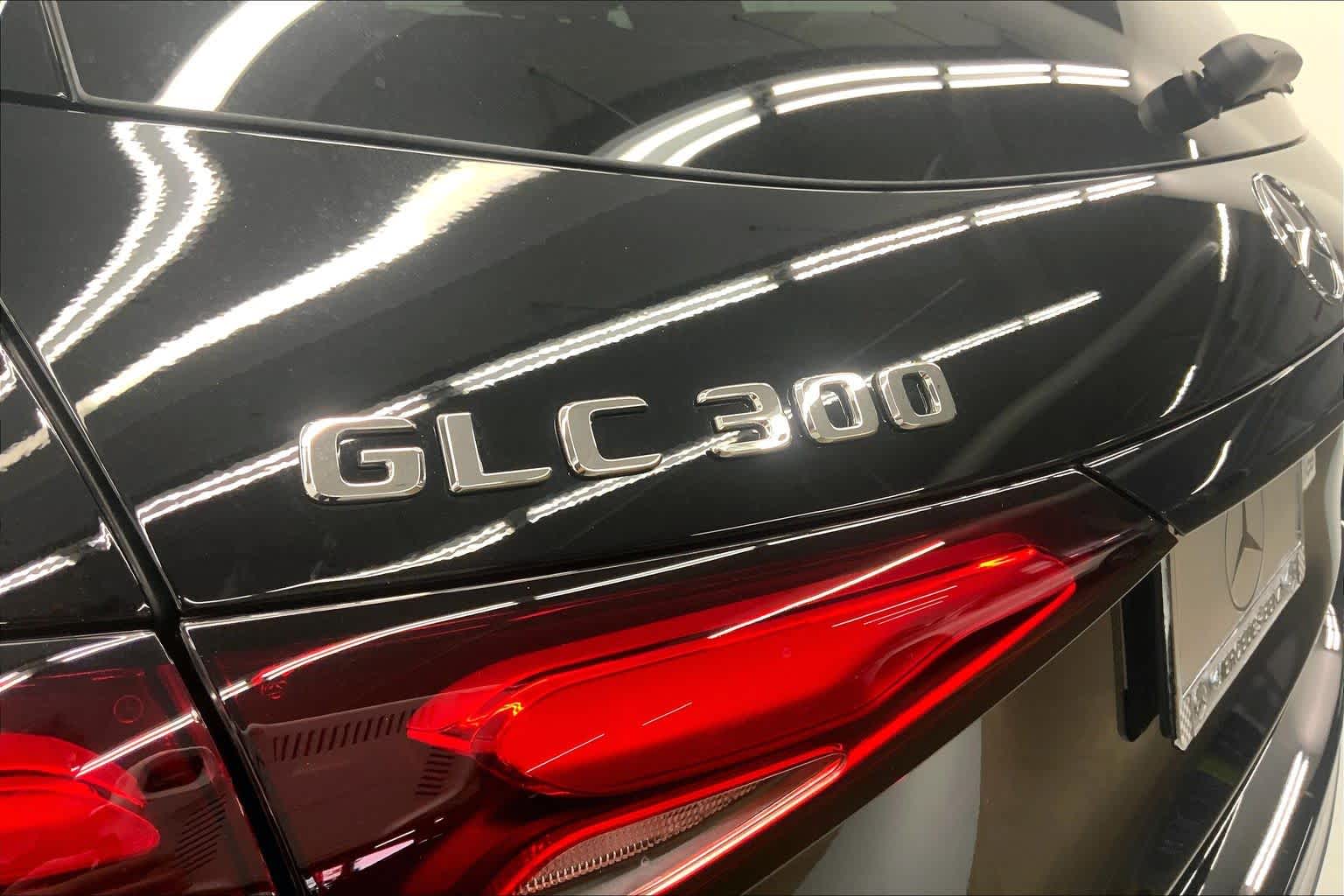 2026 Mercedes-Benz GLC 300 SUV