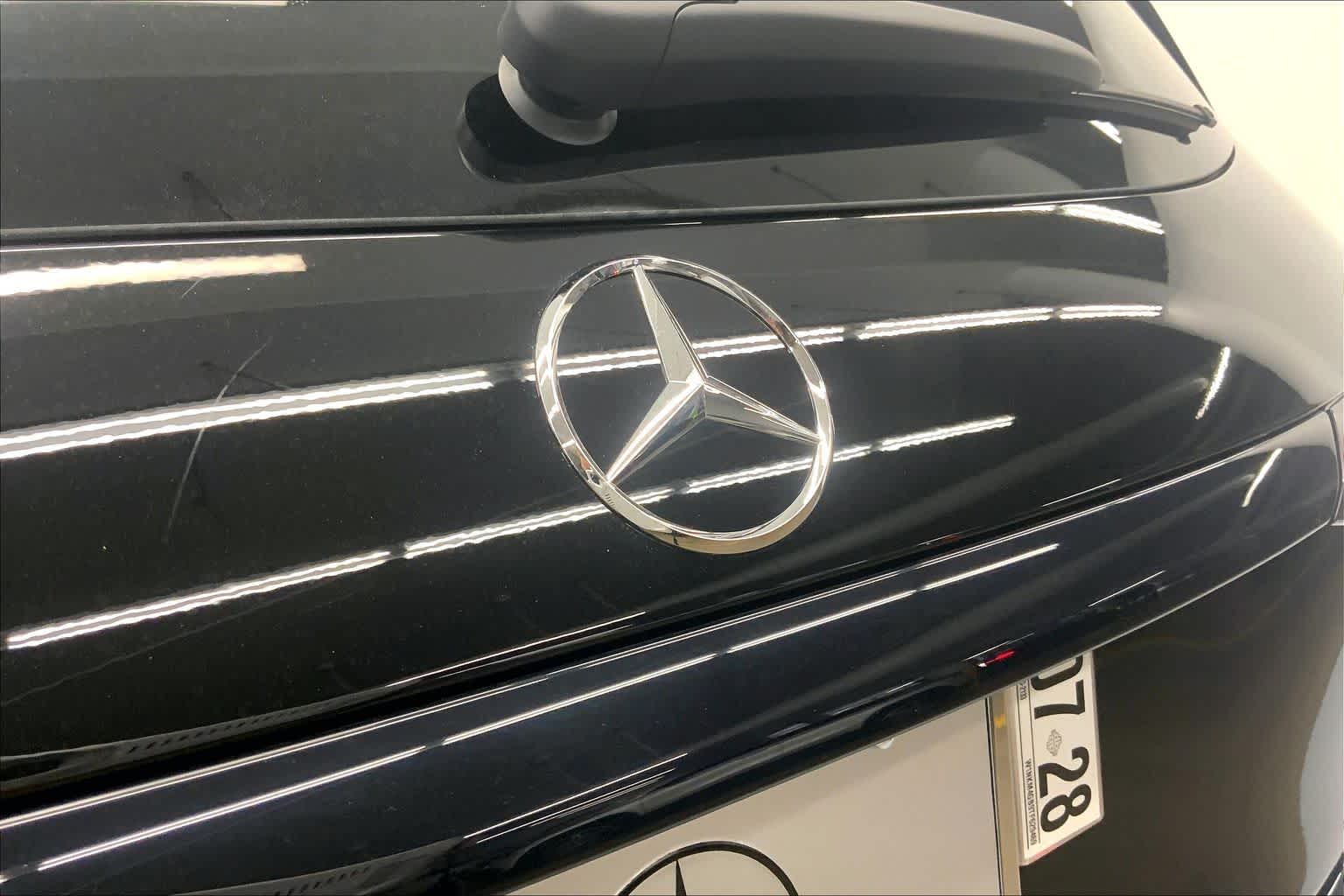 2026 Mercedes-Benz GLC 300 SUV