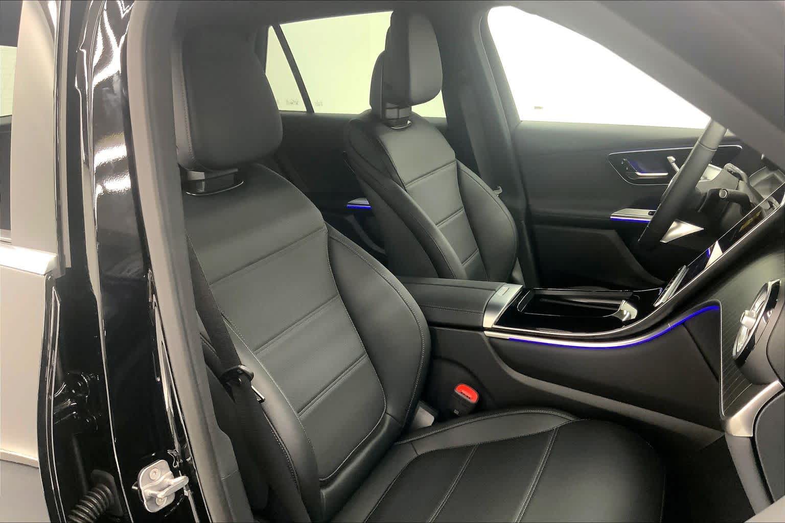 2026 Mercedes-Benz GLC 300 SUV