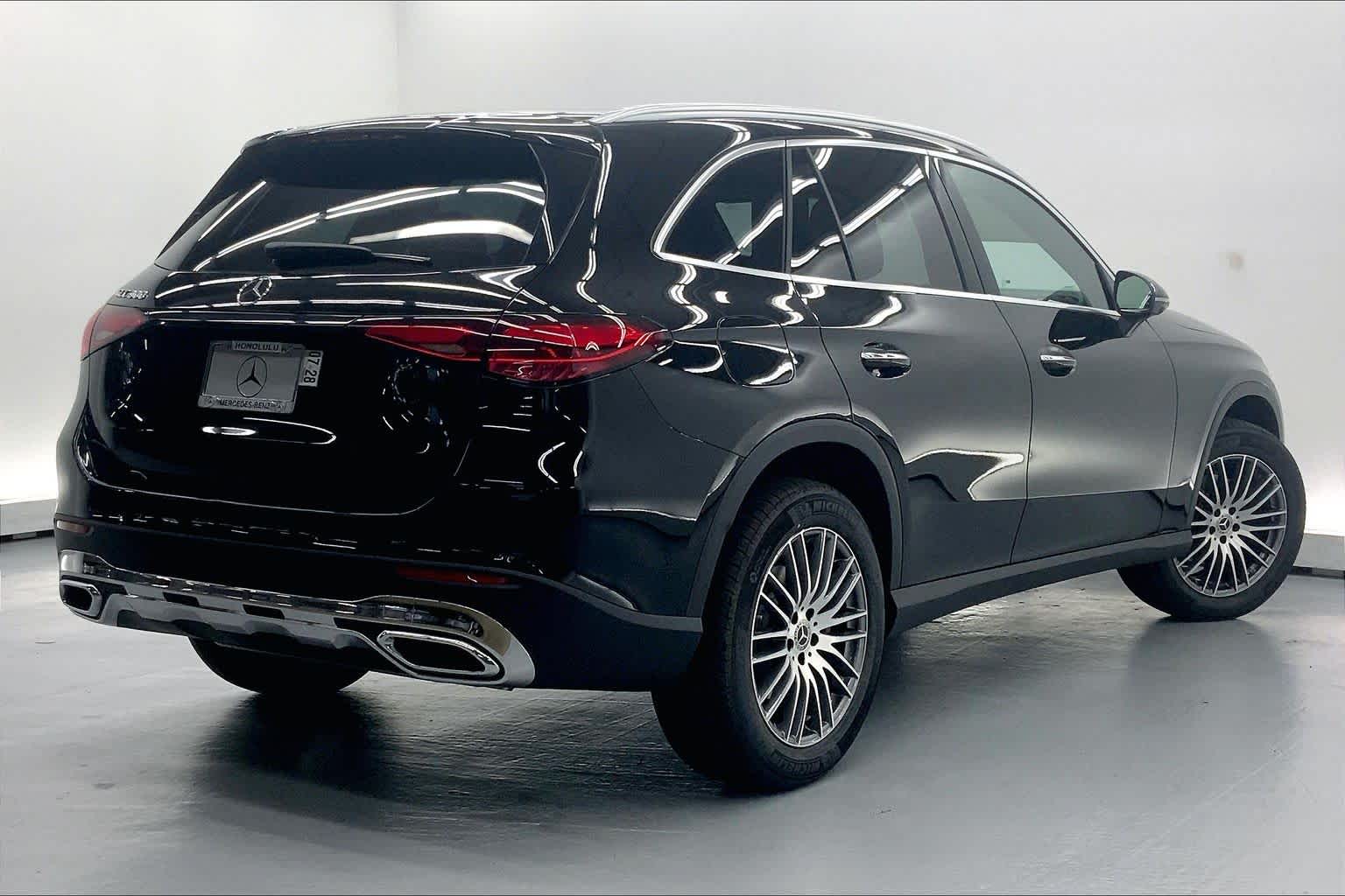 2026 Mercedes-Benz GLC 300 SUV