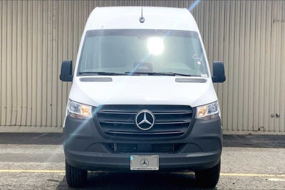 2025 Mercedes-Benz Sprinter 2500 High Roof I4 Diesel 170" RWD
