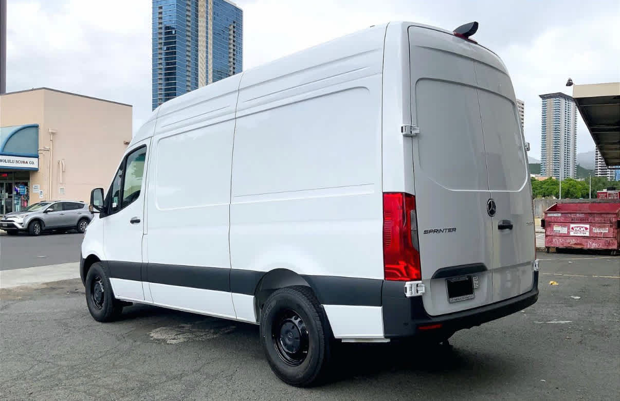 2026 Mercedes-Benz Sprinter 2500 Standard Roof I4 Diesel HO 144" RWD