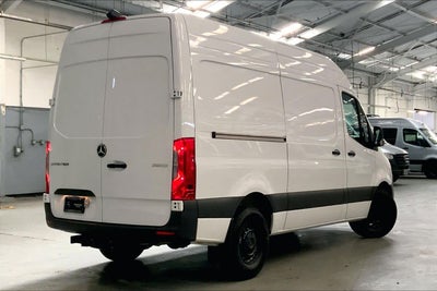 2025 Mercedes-Benz Sprinter 2500 High Roof I4 Diesel HO 144" RWD