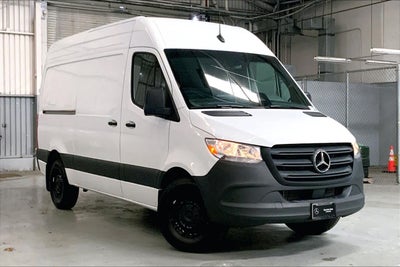 2025 Mercedes-Benz Sprinter 2500 High Roof I4 Diesel HO 144" RWD