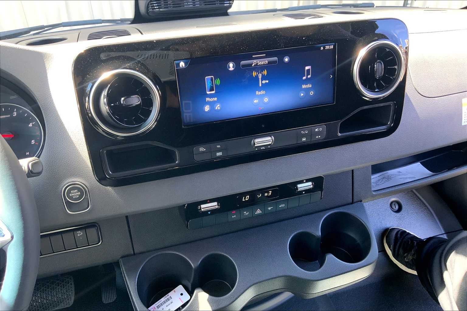 2025 Mercedes-Benz Sprinter 2500 High Roof I4 Diesel HO 144" AWD