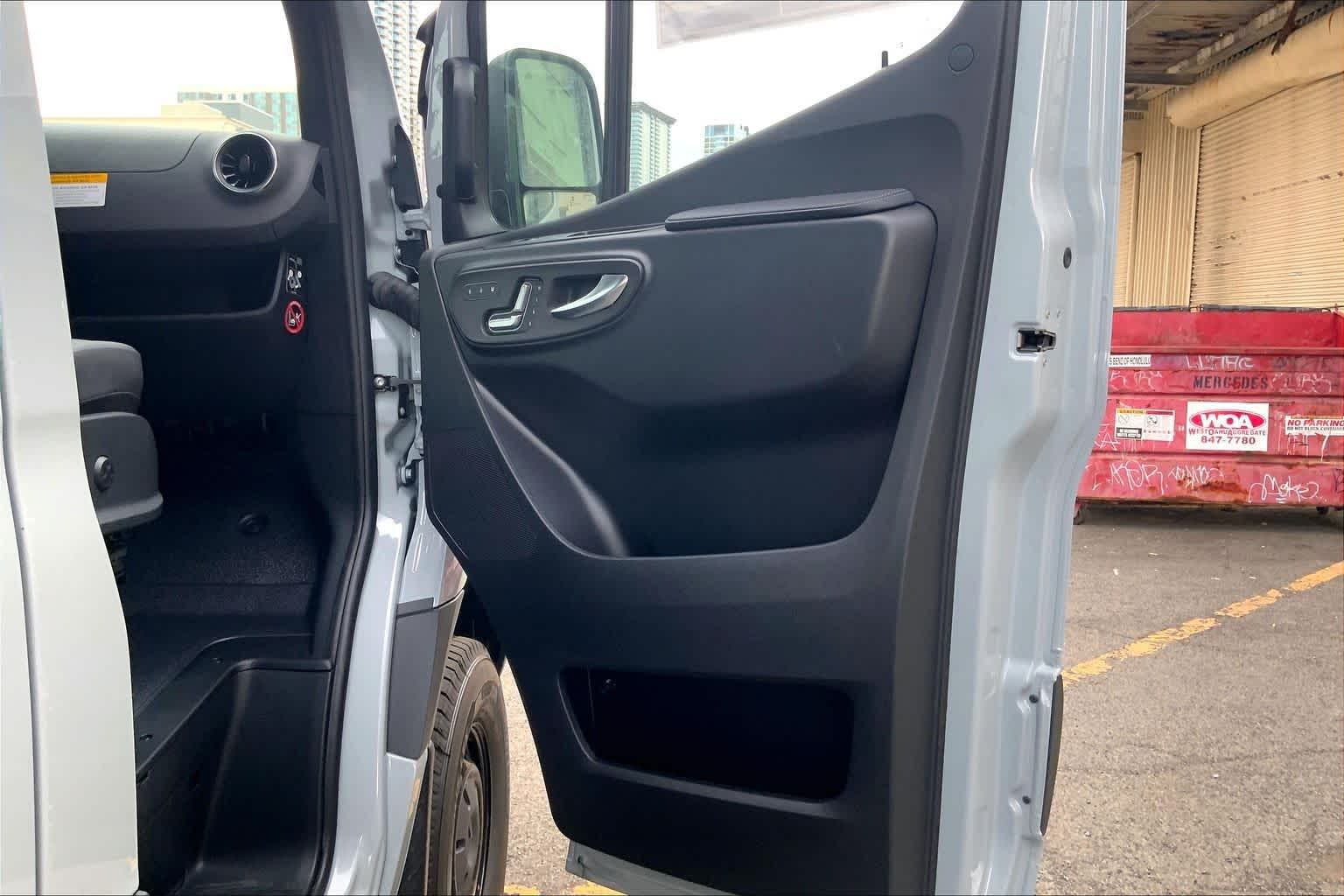 2026 Mercedes-Benz Sprinter 2500 Standard Roof I4 Diesel HO 144" AWD