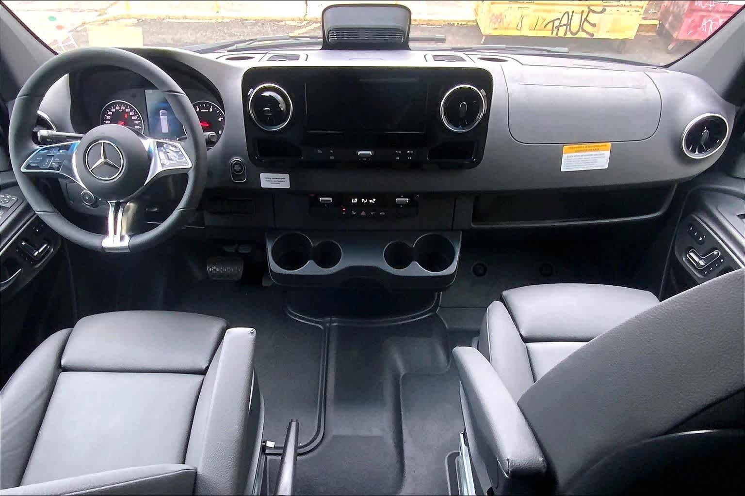 2026 Mercedes-Benz Sprinter 2500 Standard Roof I4 Diesel HO 144" AWD