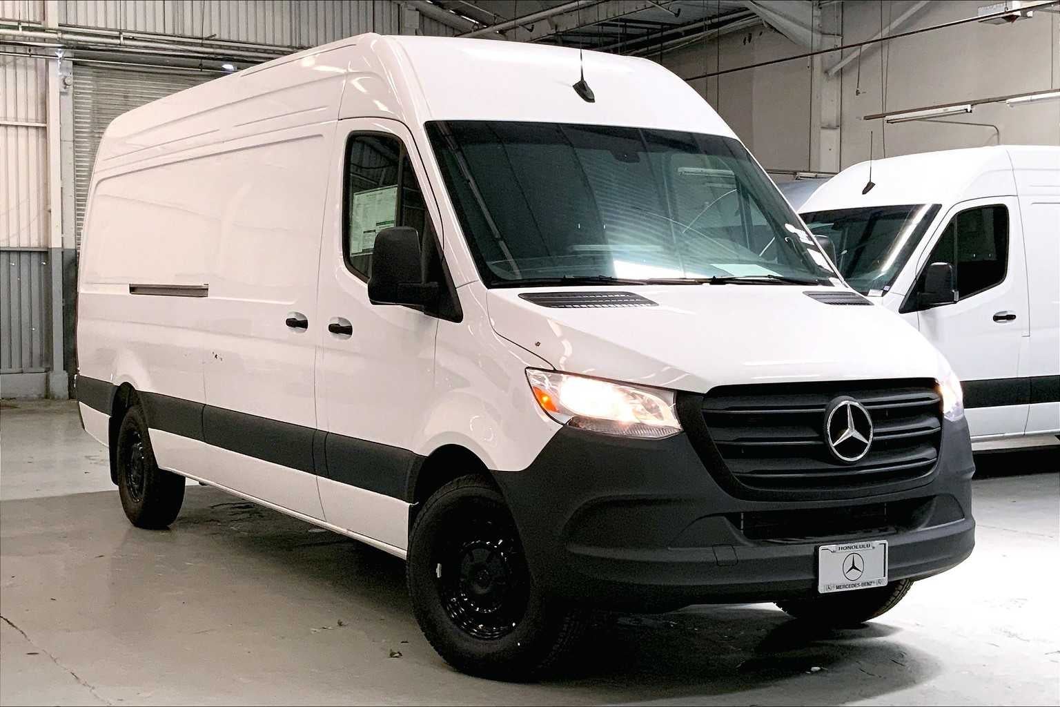2024 Mercedes-Benz Sprinter 2500 High Roof I4 Diesel HO 170" RWD
