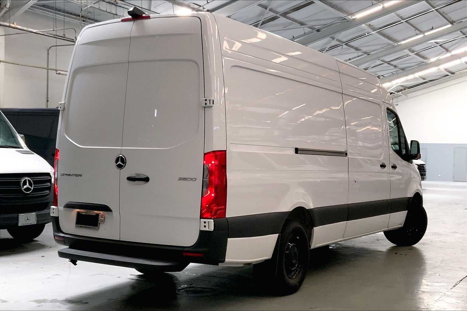2024 Mercedes-Benz Sprinter 2500 High Roof I4 Diesel HO 170" RWD